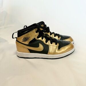 Jordan Kids Sneakers Black and Gold Accents